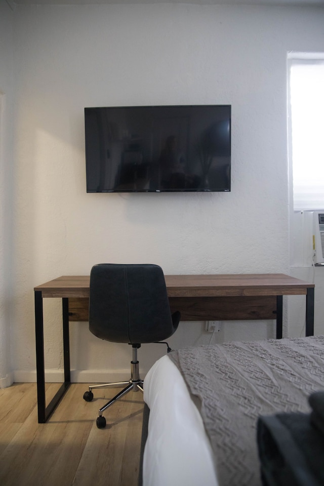 チャーミング スタジオ イン ビバリー ブールバード ! スリープス 2!