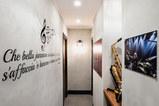 カサヤャモーネ ナープル ベッド & ブレックファスト