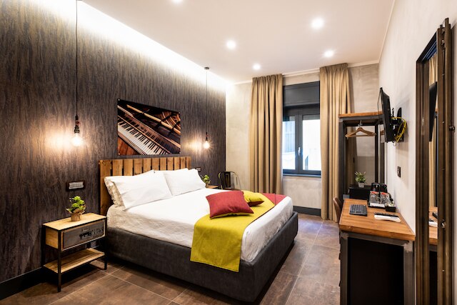 カサヤャモーネ ナープル ベッド & ブレックファスト