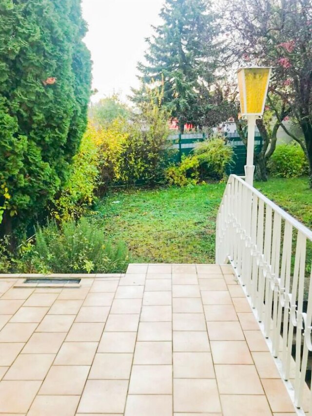 ラブリー ハウス - ダブル ベッド パーキング