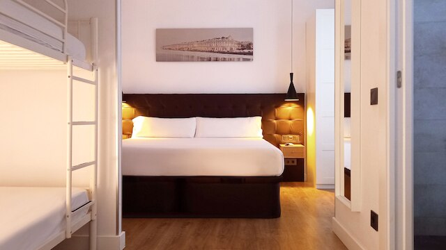 ウーホー ルームズ フエンカラル