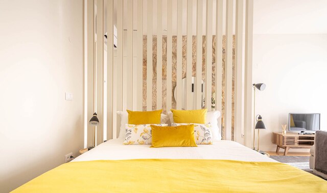 ボンジャ1 ライトフィルド アパートメント ウィズ バルコニー +エアコン