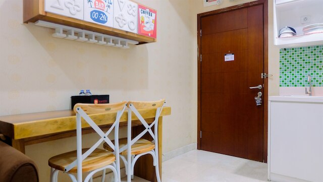 プール ビュー 2ッBR アパートメント アット キャピトル パーク レジデンス