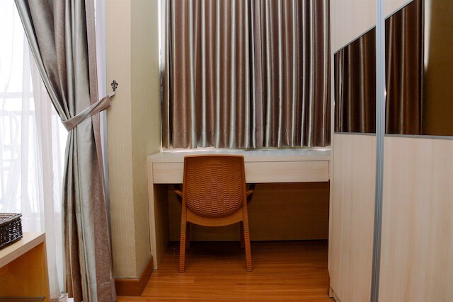 コージー リビング スタジオ アット コスモ テラス アパートメント