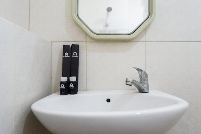 コンフィ アンド クリーン スタジオ ルーム アパートメント アット エドュシティ