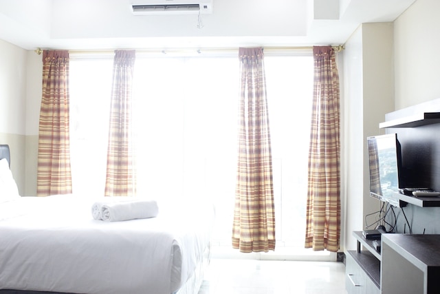 モダン スタジオ ルーム アット タマンサリ ラ グランデ アパートメント