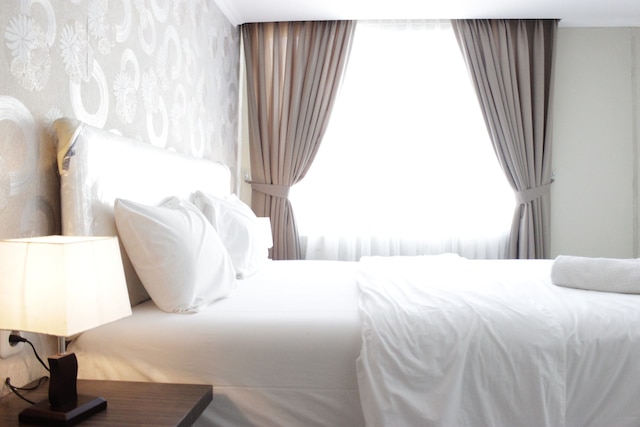 スペーシャス スタジオ ルーム アット ザ ジャルディン チハンペラス アパートメント