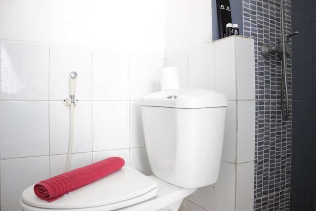 スペーシャス スタジオ ルーム アット ザ ジャルディン チハンペラス アパートメント