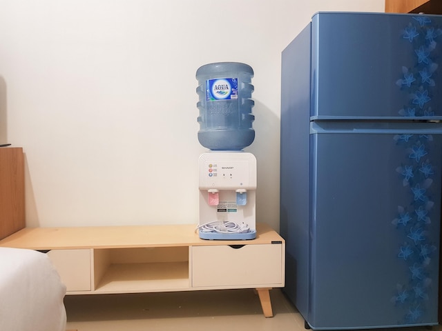 シンプリー ルック スタジオ タマンサリ マホガニー カラワン アパートメント