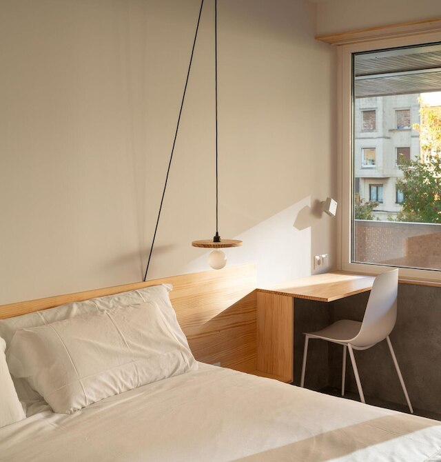 クリスティーナ エネア ルームズ