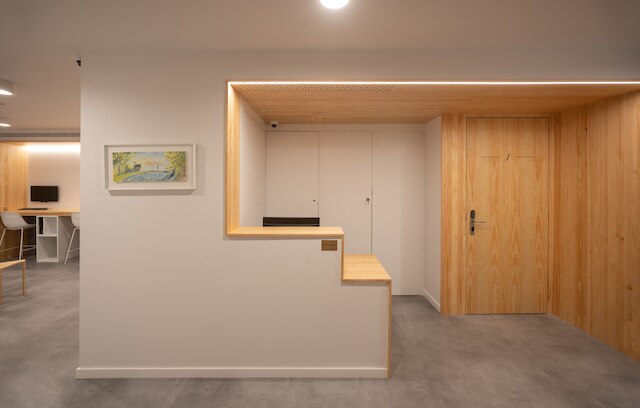 クリスティーナ エネア ルームズ