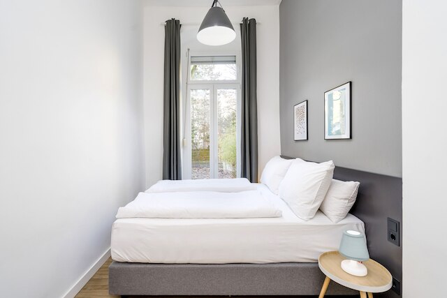 ベンシモンアパートメントミッテ / ウェディング