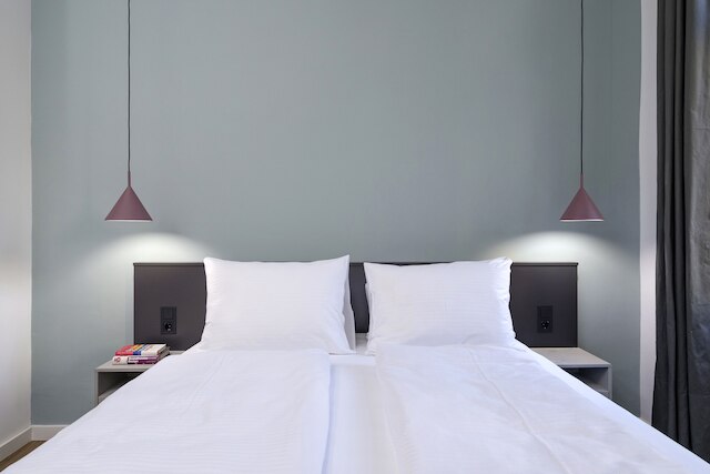 ベンシモンアパートメントミッテ / ウェディング