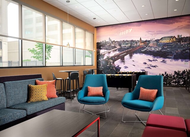 トゥルー バイ ヒルトン インディアナポリス ダウンタウン インディアナ