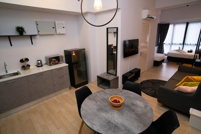 オーロラ パビリオン ブキッ ジャリル バイ オディ スイーツ