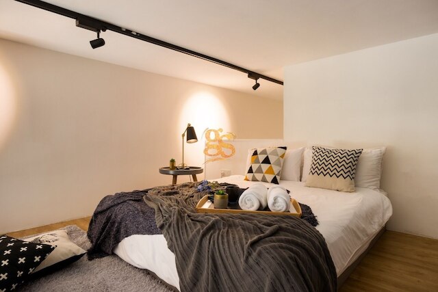 エスタブリッシュメント エスト バンサー バイ グレーター ステイ