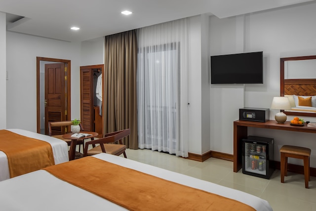 ホームウッドホテル