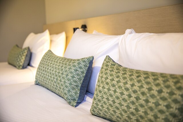 ナイトキャップ アット コマーシャル ホテル