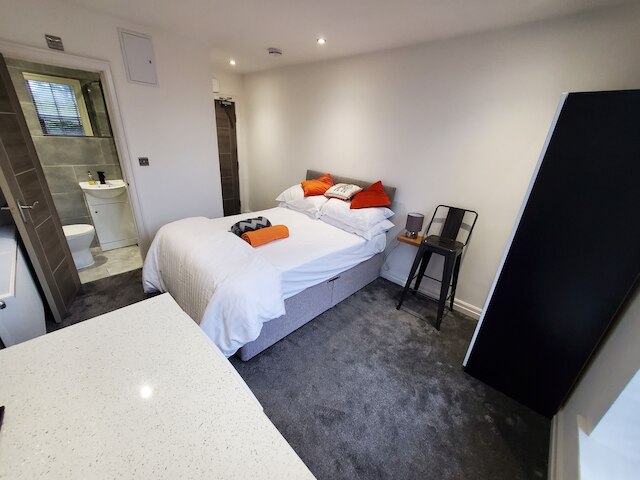 ザ アッシュクロフト アパートメンツ