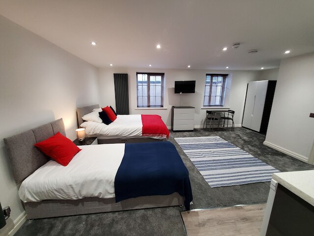 ザ アッシュクロフト アパートメンツ