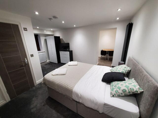 ザ アッシュクロフト アパートメンツ