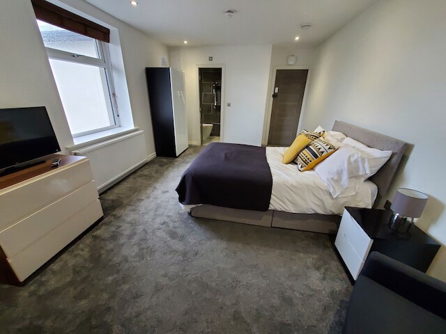 ザ アッシュクロフト アパートメンツ