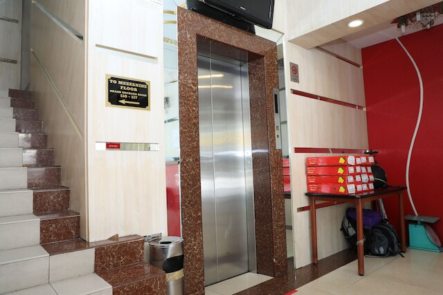 ホテル グランド オーチャード ウィングス