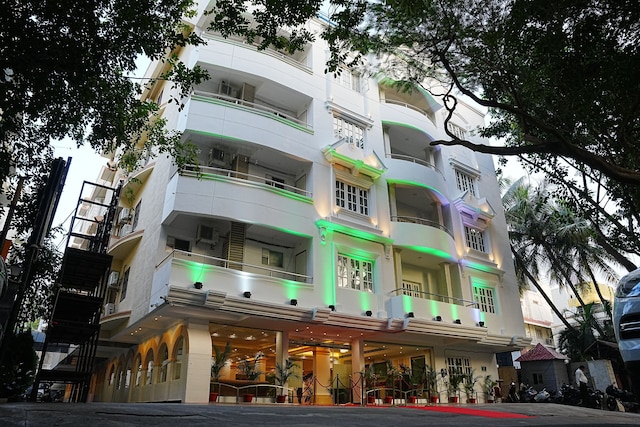 ハイド パーク オーチャーズ