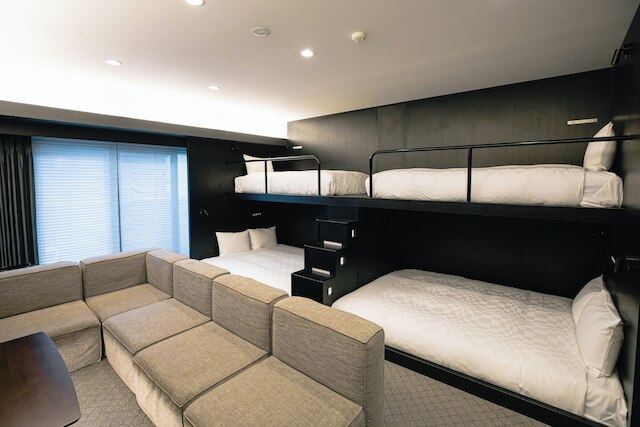 ゴールドステイ栄