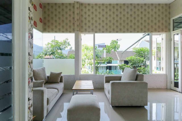 グリヤ ムリヤ バトゥ レッドパートナー