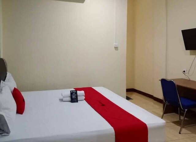 レッドドアーズ アット ジャラン ジャパリス メダン