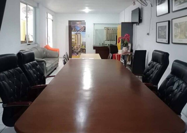 レッドドアーズ アット ジャラン ジャパリス メダン