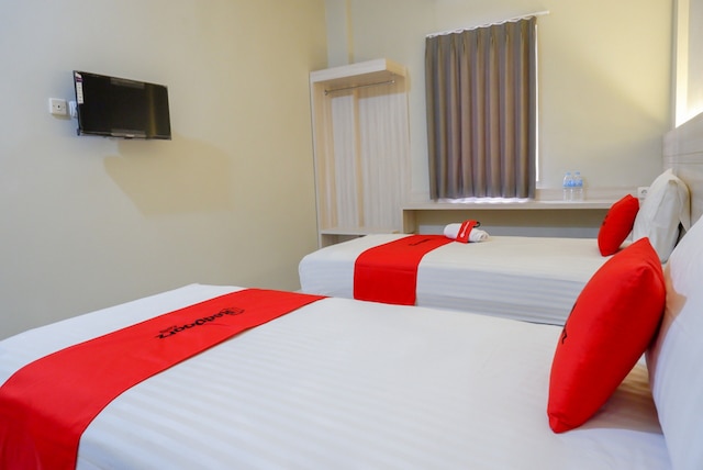 レッドドアーズ シャリア ニア PRPP スマラン