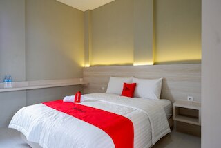 レッドドアーズ シャリア ニア PRPP スマラン