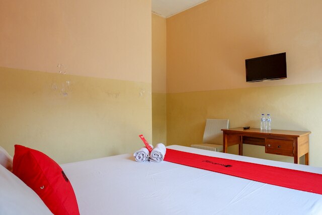 レッドドアーズ アット プラウィロタマン