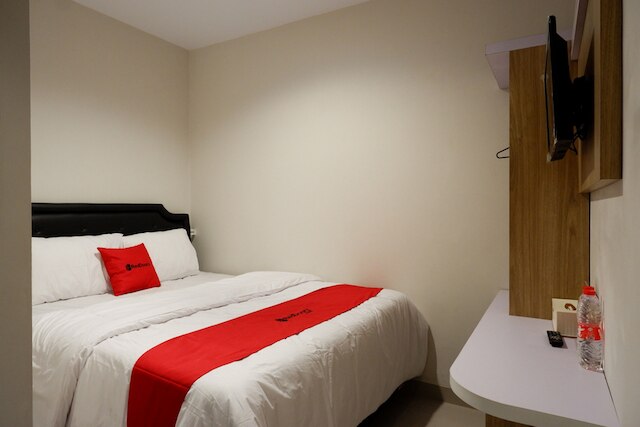 レッドドアーズ ニア スレマン シティ ホール 2