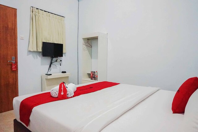 レッドドアーズ ニア ヴェロドローム マラン 2