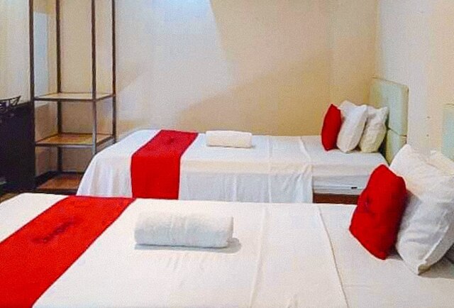 レッドドアーズ ニア ランダーズ スーパーストーレ セブ シティ