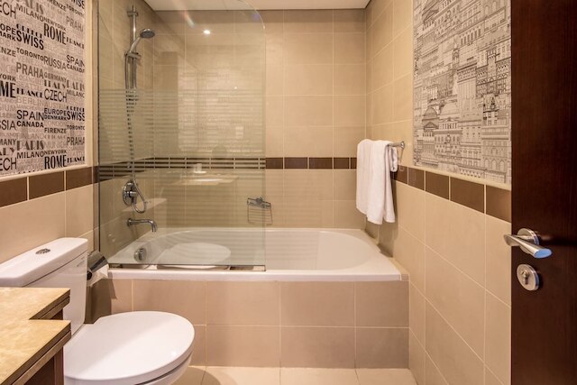 スペーシャス + ファンクショナル スタジオ アパートメント イン ダウンタウン ドバイ