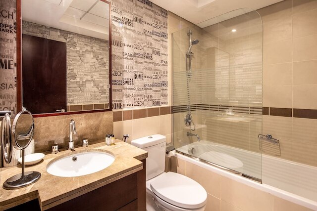 スペーシャス + ファンクショナル スタジオ アパートメント イン ダウンタウン ドバイ