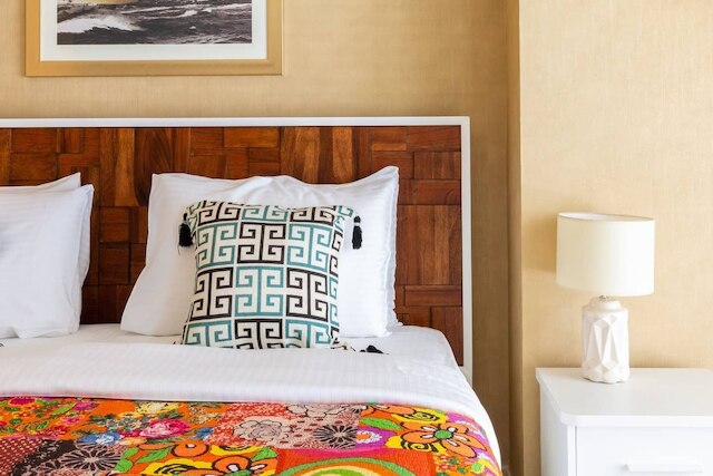 ユニーク デザイナー インスパイアッド 3 ベッドルーム イン ダウンタウン ドバイ