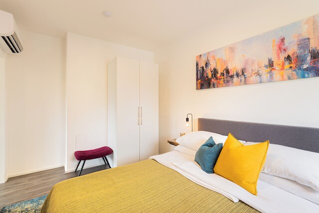 アーバン アイランド - リバーサイド アパートメンツ