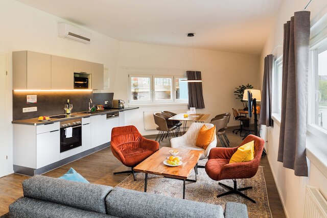 アーバン アイランド - リバーサイド アパートメンツ