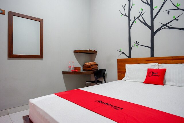 レッドドアーズ ニア ジョグジャ エキスポ センター 2