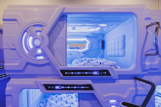 ハッシュタグカプセル ホステル