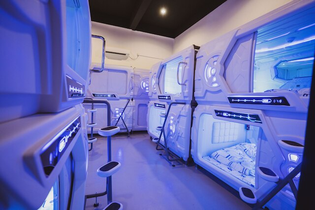 ハッシュタグカプセル ホステル