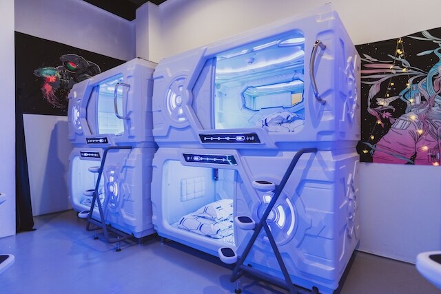 ハッシュタグカプセル ホステル