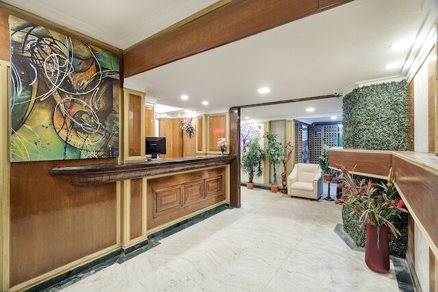 オクターブ チャーチ イン