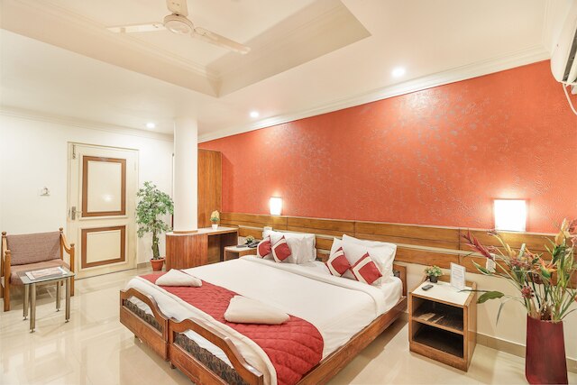 オクターブ チャーチ イン