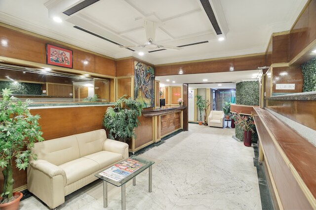 オクターブ チャーチ イン